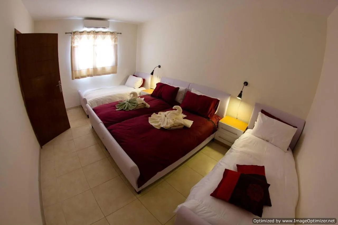Villa 44 Sea Views, Pool,Games,Hot Tub, Office With Computer+ Wifi Playa Blanca  0*, Playa Blanca (Lanzarote) Spain